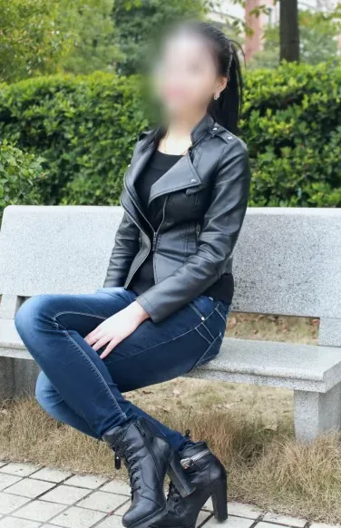 Anniina, 31