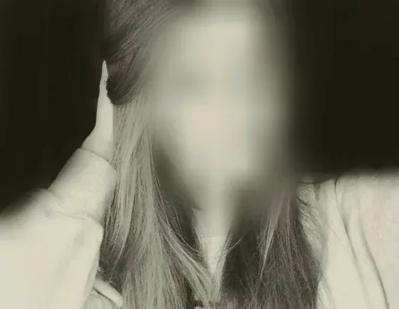 Elina, 29