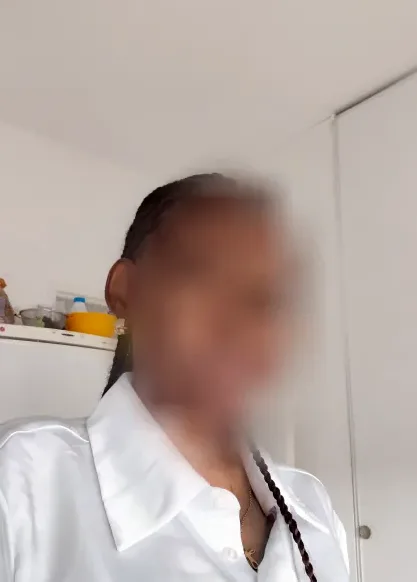 Mari, 34
