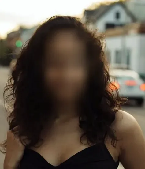 Merja, 27